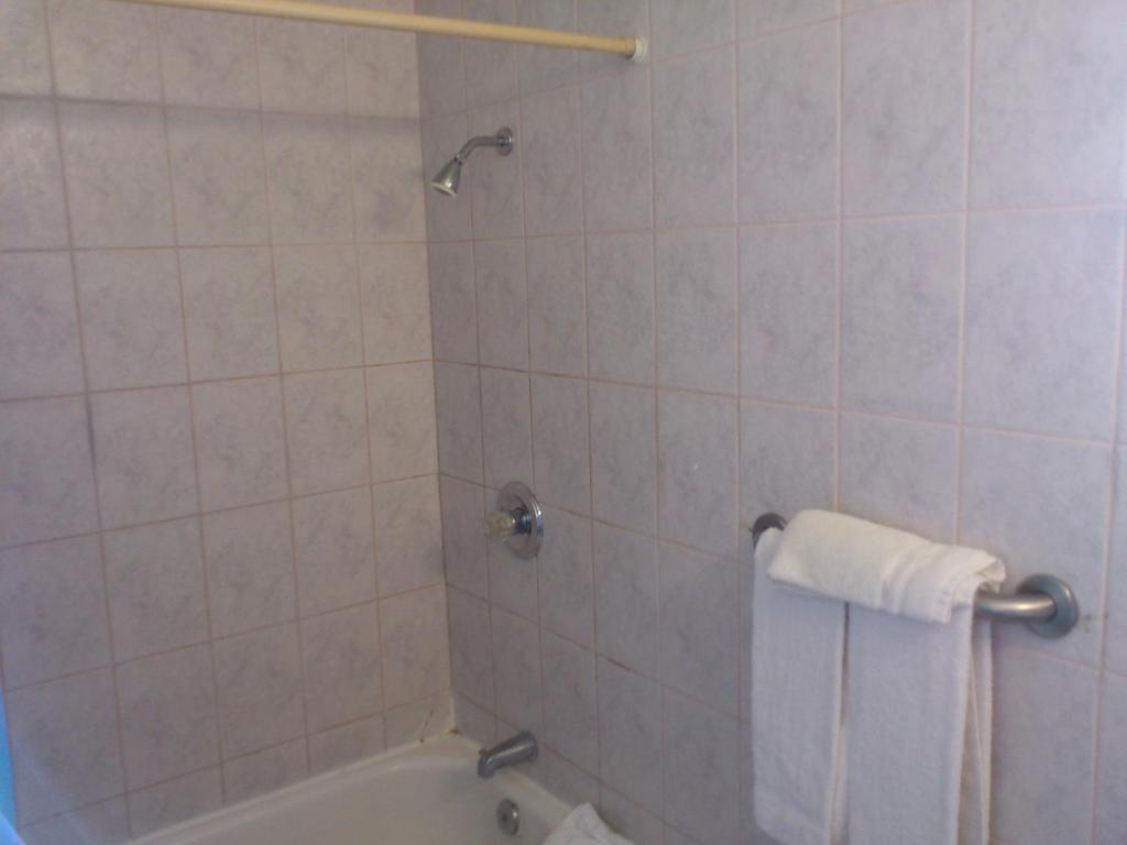 Santa Ana Travel Inn Kamer foto